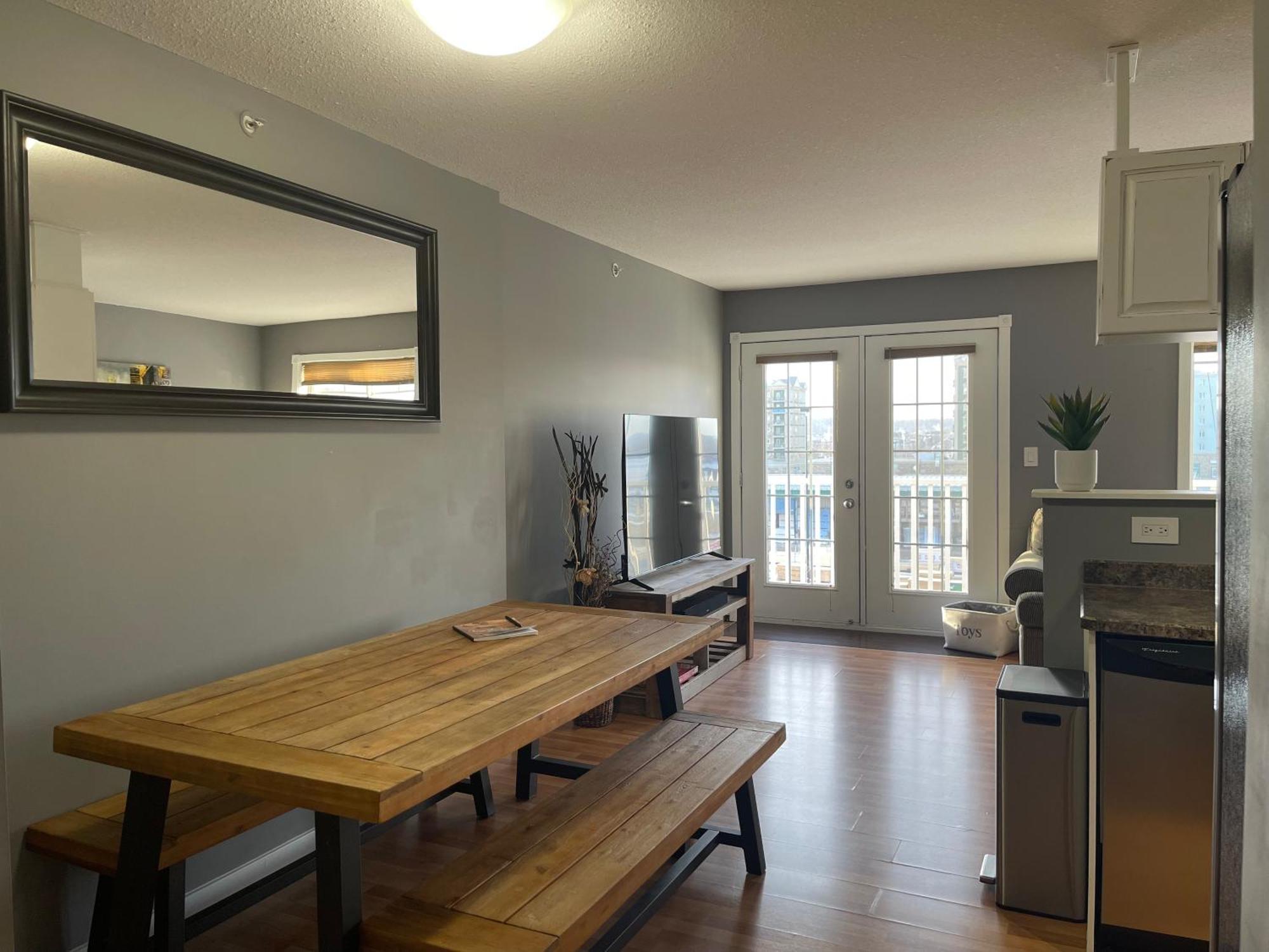 Top Floor Riverfront Condo With Stellar Sunsets! Fort Mcmurray Exterior foto